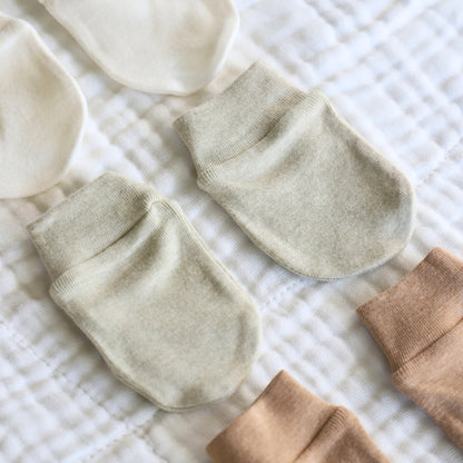 Natural colour Mittens - Undyed 