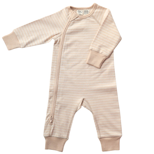 A long sleeve romper for babies, with double stripes and a side zipper, in beige and brown colors.