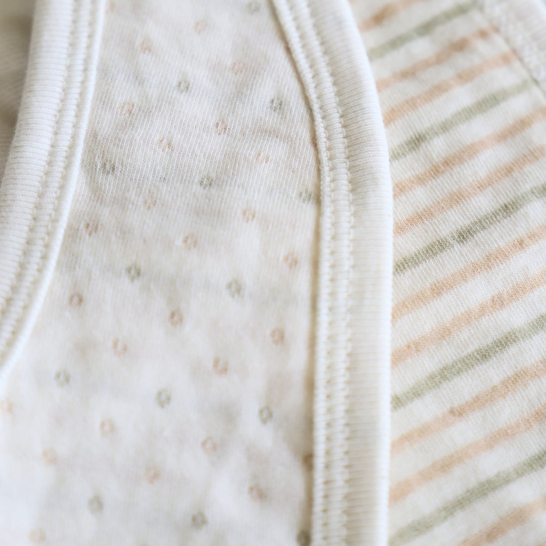 organic Bib close up dot & stripe design 