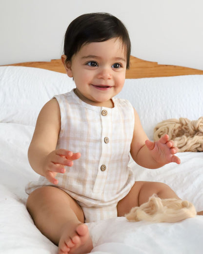 Smile  Baby in Gingham checks Sleeveless Body Suit 