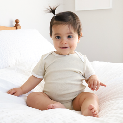 smile baby with Short Sleeve Bodysuit with contrast Bind
